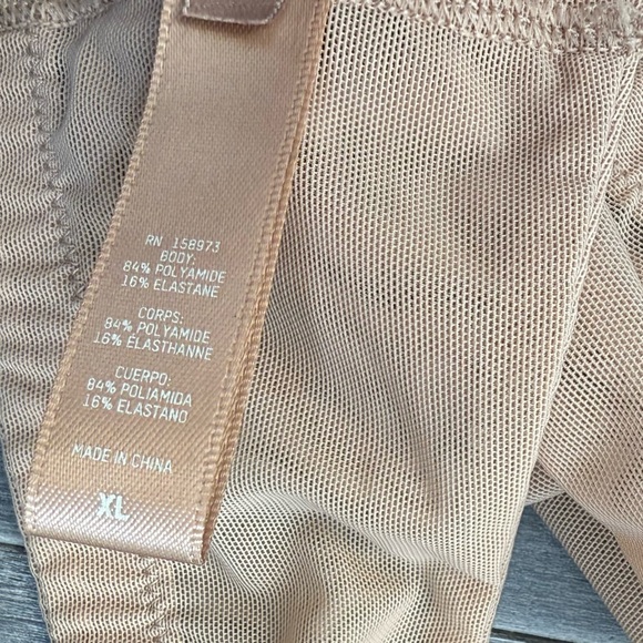 SKIMS Mesh Scoop Bralette - Ochre XL Baige Natural Sheer Minimalist Bra Top - Picture 9 of 11